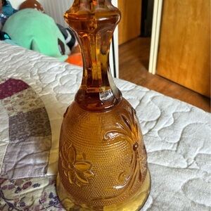 Indiana Glass Chantilly glass bell